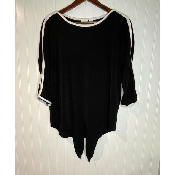 Chicos Black & White Asymmetrical Top With Side Slits & Tie Hem Size 0 - Picture 1 of 12